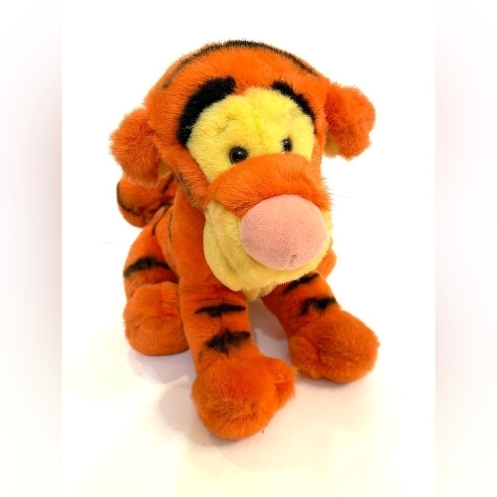 Walt Disney World Plush Tigger 12" Toy from Winnie the Pooh